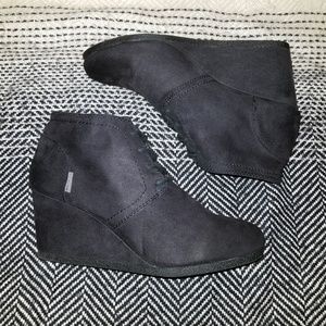 Black Wedged Booties